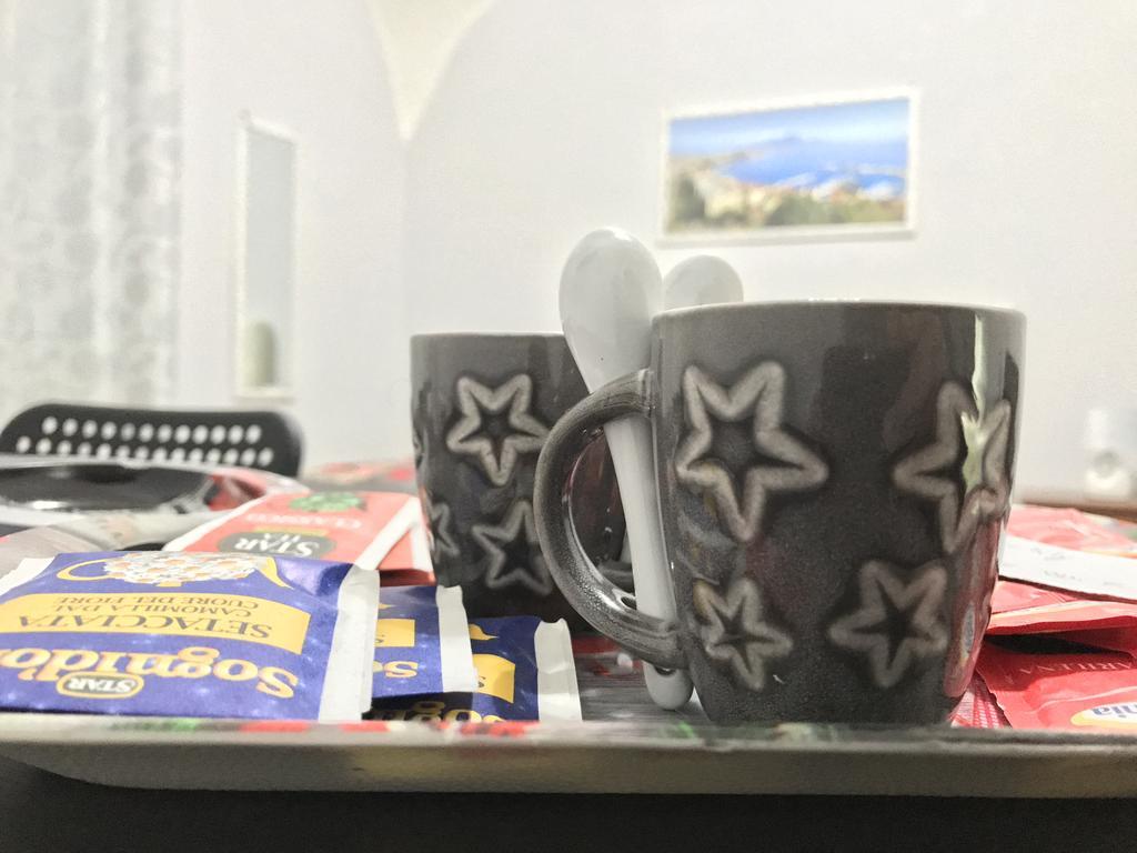 La Dimora Di Venere Apartment Napoli Bagian luar foto